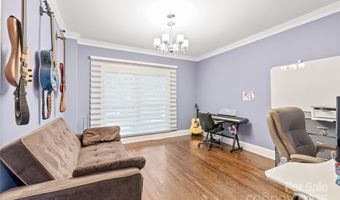 8600 Brownes Pond Ln, Charlotte, NC 28277