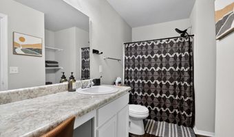 1939 Auburn Hills Dr, Benton, AR 72015