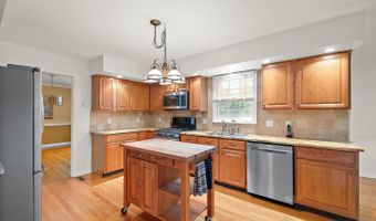 120 GEORGE Ct, Bear, DE 19701