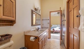 43942 Rainbow Ln, Angelus Oaks, CA 92305