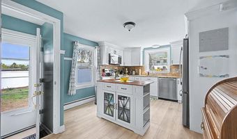 116 Volturno St, North Providence, RI 02904