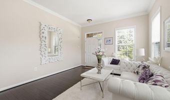 7311 A HAYFIELD Rd, Alexandria, VA 22315