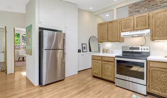 7413 REBECCA Dr, Alexandria, VA 22307