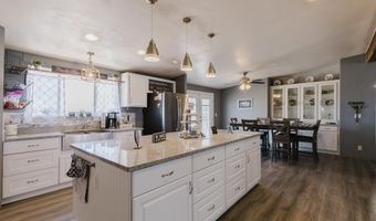 7 Mariposa Dr, Alamogordo, NM 88310