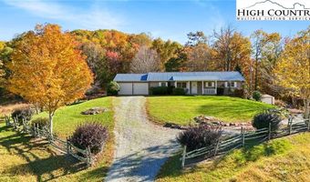 762 George Eggers Rd, Banner Elk, NC 28604