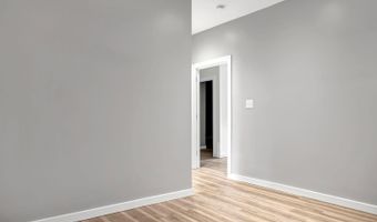 2105 I St, Bedford, IN 47421