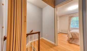 126 Grand View Ter, Brooklyn, CT 06234