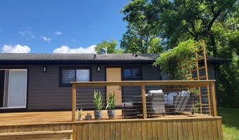 4 A94 Springfield Dr, Apple River, IL 61001