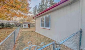 1727 N 10th St, Arkansas City, KS 67005