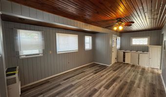 426 Headingly Ave NW A, Albuquerque, NM 87107