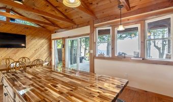 39 Bourdeau Ln N, Alburgh, VT 05440