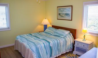 2008 E Ft Macon Rd D18, Atlantic Beach, NC 28512