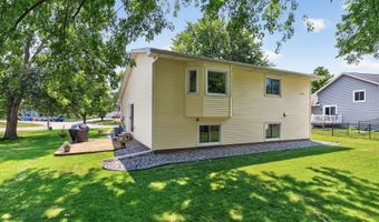 6043 Kalland Dr NE, Albertville, MN 55301