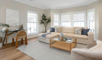 440 Heights Rd 301, Darien, CT 06820