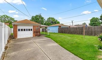 7652 Osage Ave, Allen Park, MI 48101
