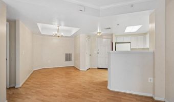 3830 9TH St N 606W, Arlington, VA 22203