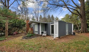 2313 GLASGOW Rd, Alexandria, VA 22307