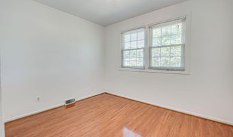 5924 CAUBA Ct, Alexandria, VA 22310