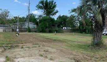 157 Cossin Rd, Angleton, TX 77515