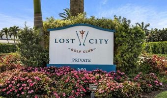 7 Atrium Cir D, Atlantis, FL 33462