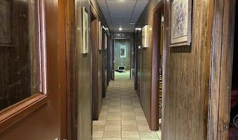 203 S Main St, Andrews, TX 79714