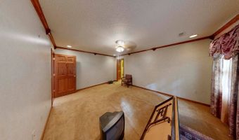 136 Lock Ln, Alum Creek, WV 25003