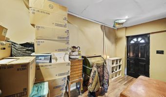 719 E Butler, Adrian, MI 49221