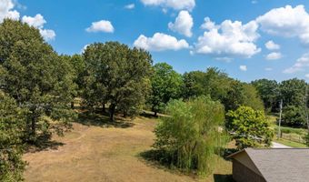 147 Pleasant Hills Rd, Batesville, AR 72501