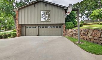 1330 Evergreen Dr, Bartlesville, OK 74006