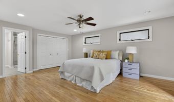 10 Mountain Rd, Brookline, NH 03033