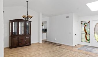 878 Rivertree Dr, Oceanside, CA 92058