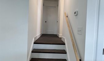 566 N Elberon Ave, Atlantic City, NJ 08401