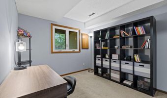 13941 Herald Ct, Apple Valley, MN 55124