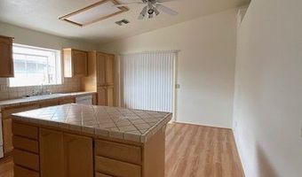 1372 Rubel Ln, Bullhead City, AZ 86442