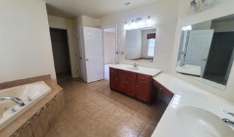 33 SAPHIRE Ct, Dover, DE 19901