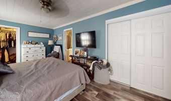 38 Belmont Ave, Bayville, NJ 08721