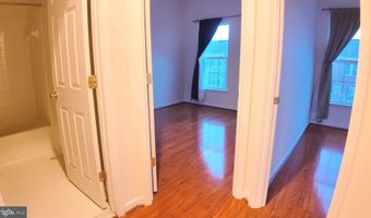 44290 PAWNEE Ter, Ashburn, VA 20147