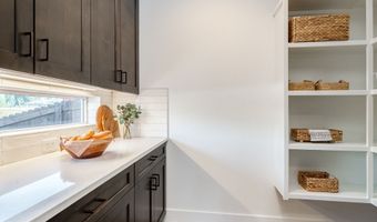 915 SE 35TH St, Battle Ground, WA 98604