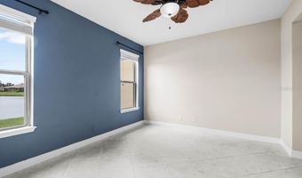 5446 SUNSET FALLS Dr, Apollo Beach, FL 33572