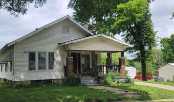 103 Harvey St, Armstrong, MO 65230