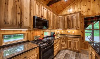 305 Griffin Ln, Allardt, TN 38504