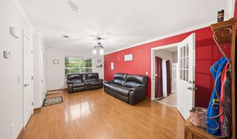 902 Travis Ave, Alvarado, TX 76009