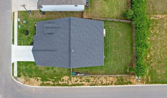 10784 Prairie Lake Dr, Apison, TN 37302