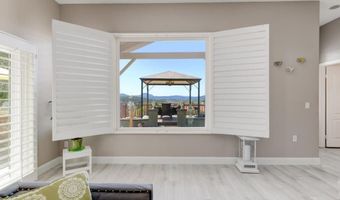 756 Hale Dr, Alpine, CA 91901