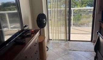 3701 N Country Club Dr 706, Aventura, FL 33180