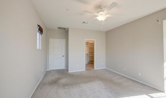 279 E MARKWOOD Dr, Chandler, AZ 85286