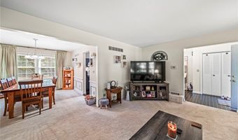 4234 Caylor Ct, Ashtabula, OH 44004
