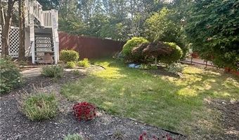 140 Alden Ave, Warwick, RI 02886