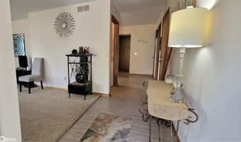 520 E Lucas St, Algona, IA 50511