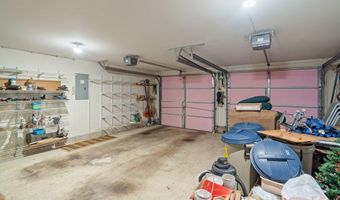 8 Whitecaps Ter, Barnegat, NJ 08005